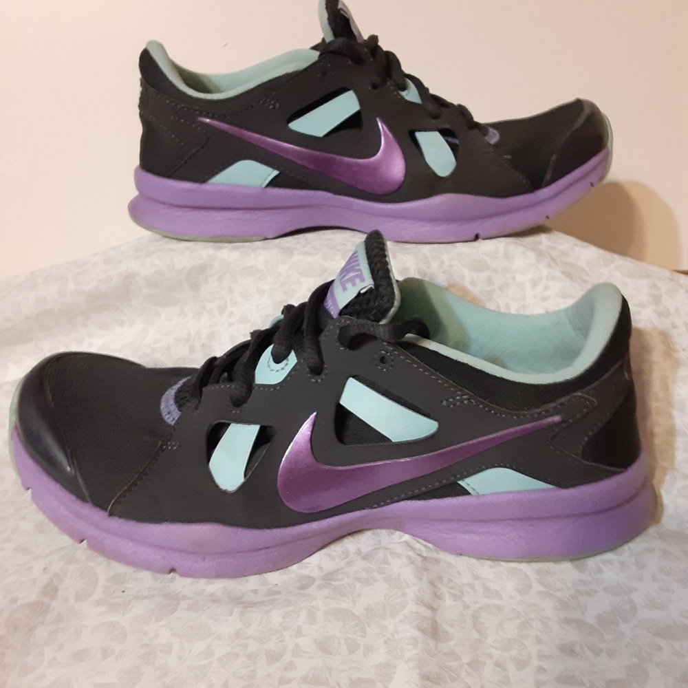 Purple Blk NIKE In Season TR3 Sz 6.5